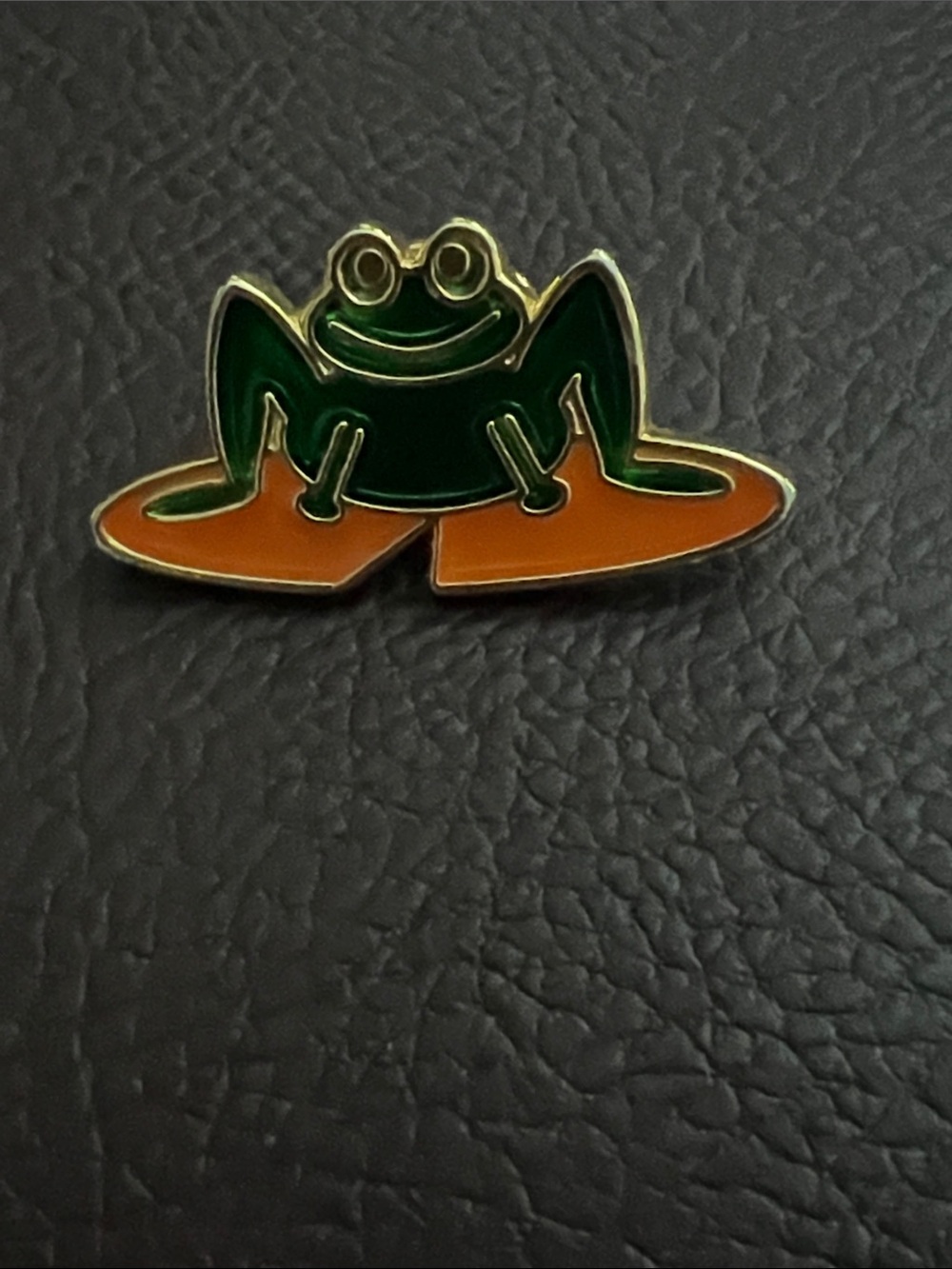 Frog on lilypad enamel pin SOS Vision Vintage